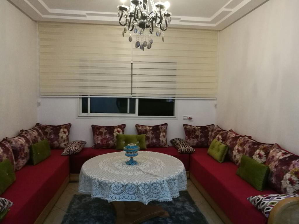 Appartement ,Tram Parking And Wifi Gratui Casablanca Luaran gambar