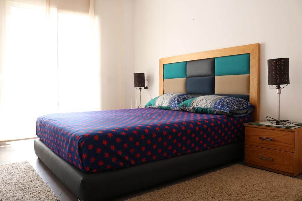 Appartement ,Tram Parking And Wifi Gratui Casablanca Luaran gambar