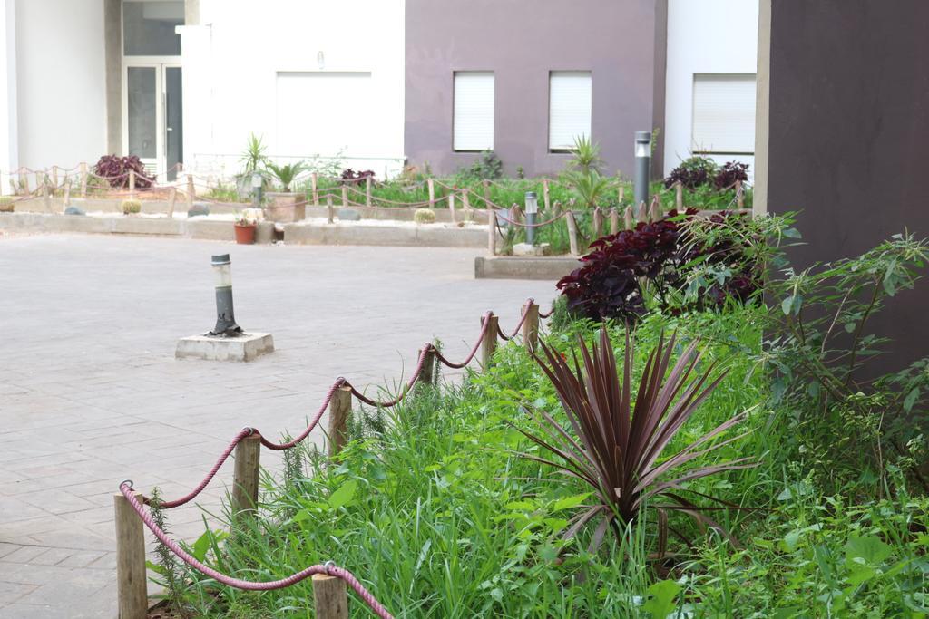 Appartement ,Tram Parking And Wifi Gratui Casablanca Luaran gambar
